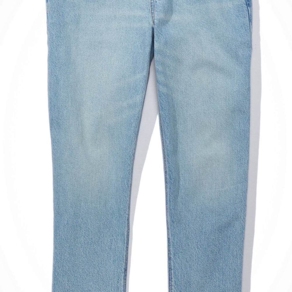 American Eagle Outfitters Women's Light Blue Straight Leg Jeans